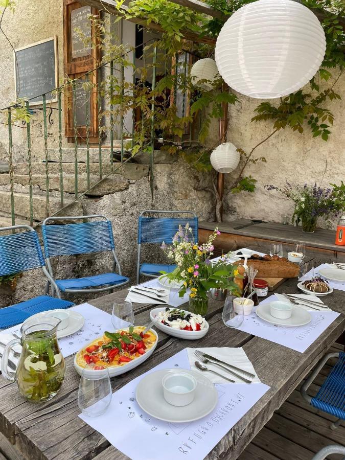 Rifugio Uschione Pensionat Chiavenna Exteriör bild