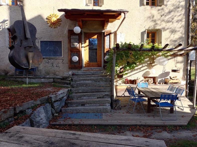 Rifugio Uschione Pensionat Chiavenna Exteriör bild